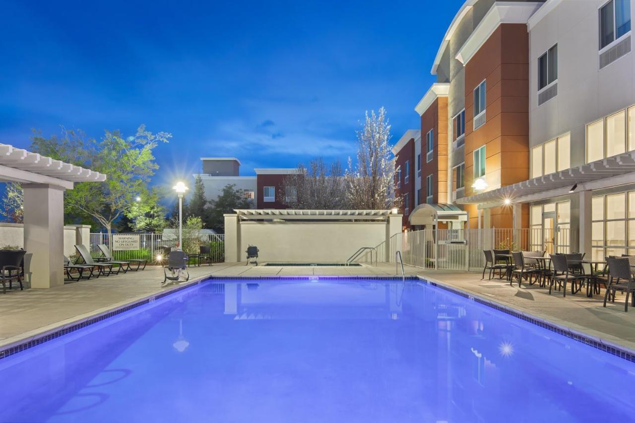 Holiday Inn Express Hotel & Suites Sacramento Airport Natomas, An Ihg Hotel Eksteriør billede